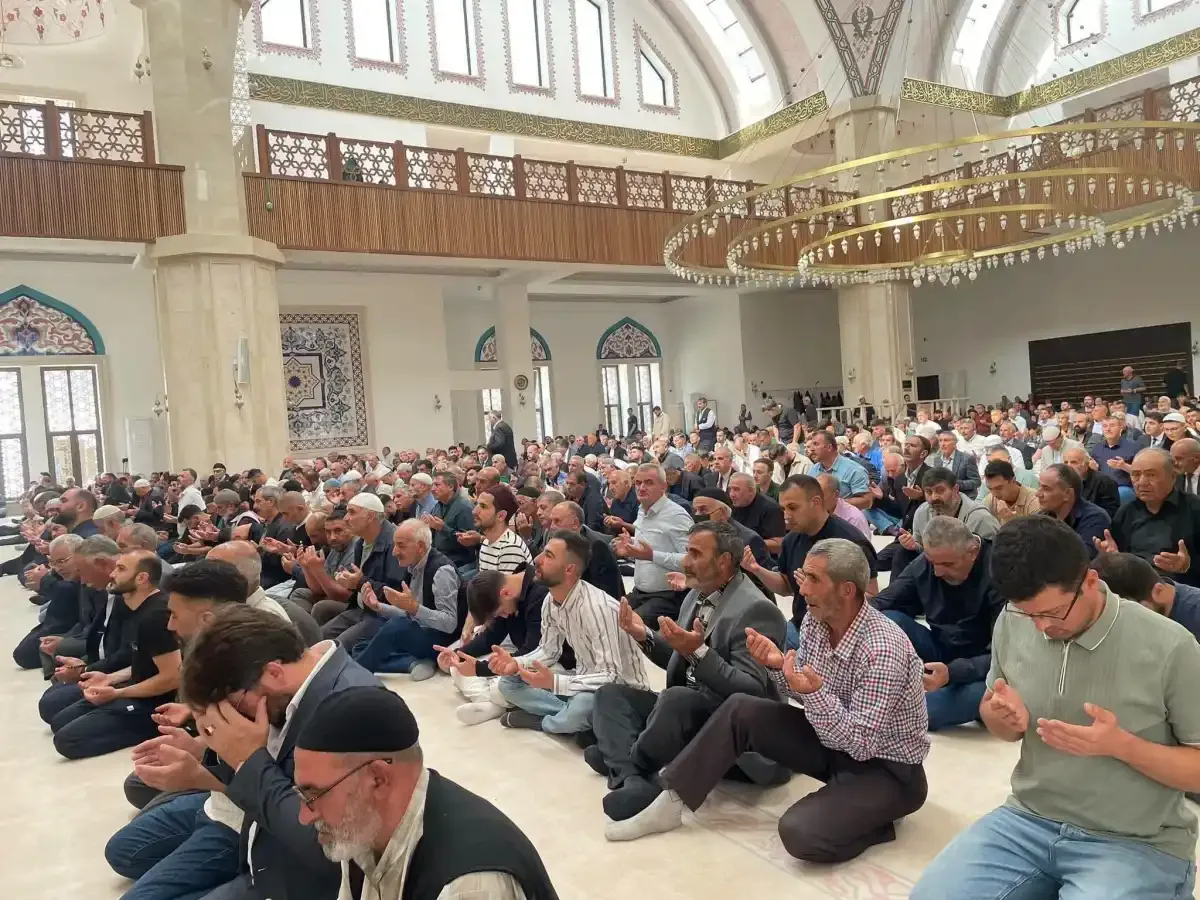 Kars’ta şehitler ve gaziler için Mevlid-i Şerif okutuldu