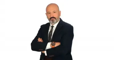 Spor Yazarı Ömer Gürsoy: ''Futbolda Zırh Çatırdıyor''